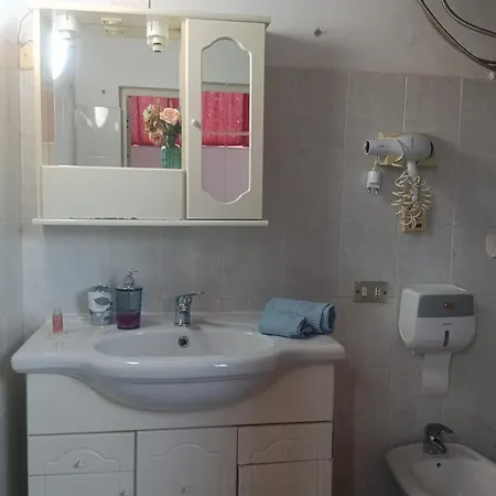 Apartamento Mansarda Arredata *